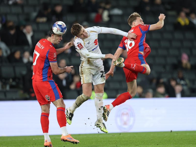Oldham Athletic 9/2: Solid mid-table outfit last term and expected to hold their own again