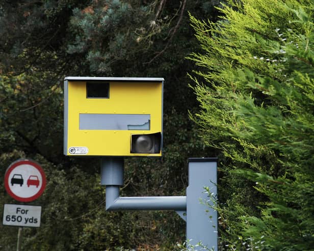 The OOONO Co-Driver No1 traffic alarm alerts drivers to speed cameras
