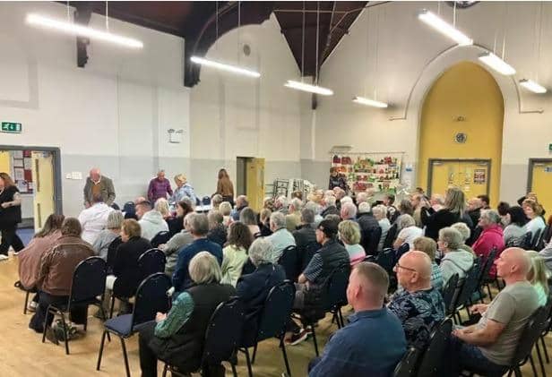 Concerned Residents Attend A Public Meeting At Brimington Community Centre To Discuss A Proposed Housing Scheme For Up To 1,000 Homes.