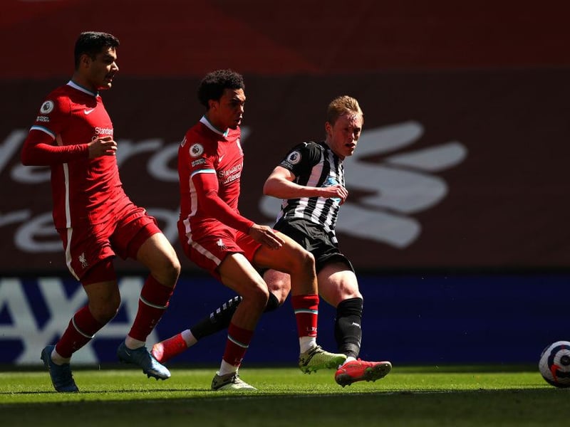 Wasn't happy that he was dropped, and the manner in which he was told, so will be keen to return to the starting XI again. And his form suggests he should. Replaces Jonjo Shelvey, for me, with Ritchie taking the armband.