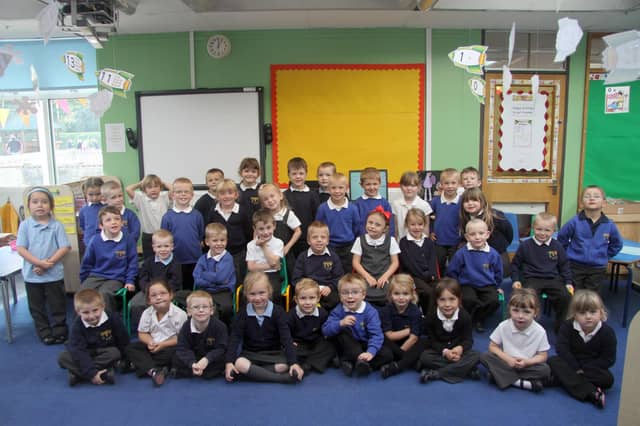 Speedwell School 20 class photos from yesteryear show Derbyshire youngsters starting ...