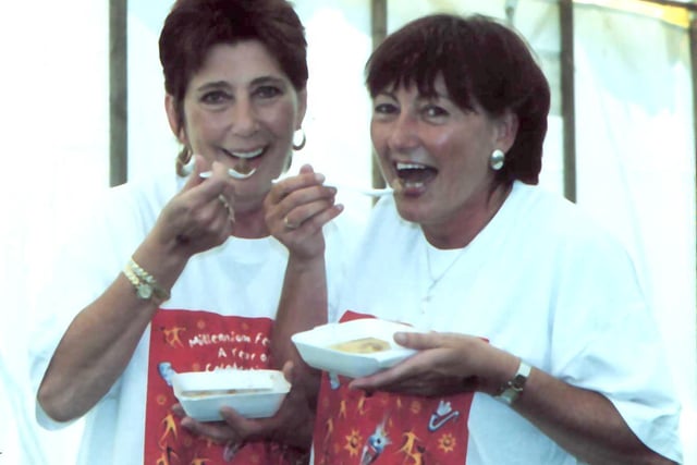 Competition winner, Barbara Britran and her sister, Denise Westerman at the Denby Dale Millennium Pie Festival in 2000