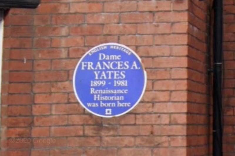 Dame Frances Amelia Yates was an historian who focussed on the study of the Renaissance. She was born in Victoria Road North, Southsea, in 1899, as is marked with this blue plaque. She taught at the Warburg Institute of the University of London for many years - one of the world's leading institutes for cultural history studies. She died in 1981.