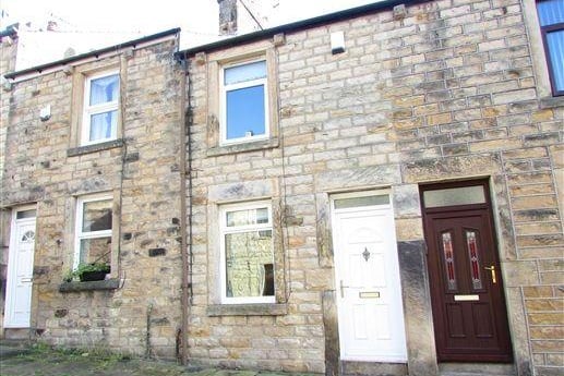This two-bedroom property is available to rent for £595 pcm with Farrell Heyworth.