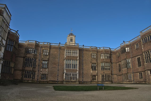 Temple Newsam is said to have two famous resident ghosts. One is known as the Blue Lady who is said to have died two weeks after being robbed, and the second is the ghost of Phoebe Gray, a nursemaid at Temple Newsam who was murdered by a servant.