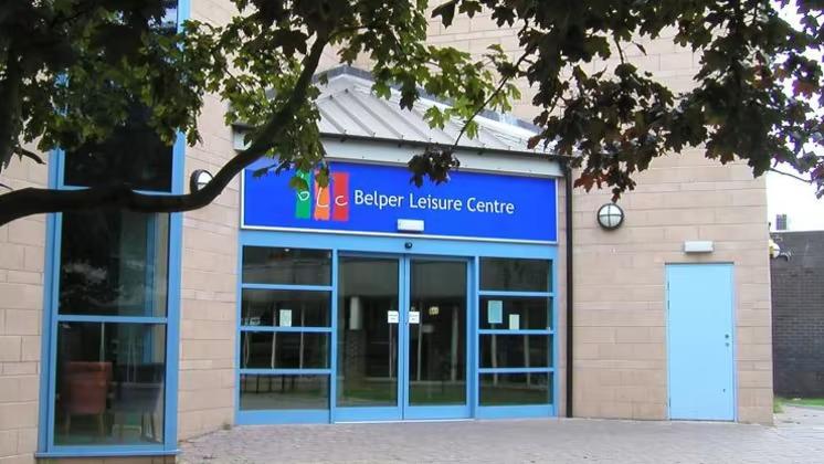 Derbyshire leisure centre at "serious risk of closure" and blames council for 'refusing to help' with spiralling energy costs - Vimarsana News