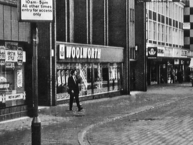 Woolworths opened in Chesterfield in September 1929. In 1976 the original Woolworths was demolished, and a new larger store was built. It closed in 1999.