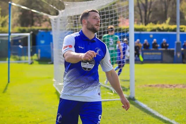 Conor Washington bagged two late goals to seal a memorable 6-4 win for Matlock Town