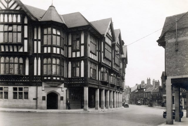 Knifesmithgate, Chesterfield. Pictured supplied by Chesterfield Museum Service\Chesterfield Borough Council