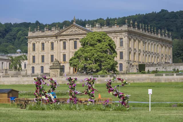 Chatsworth's car parks are to close to discourage visitors during the coronavirus crisis.