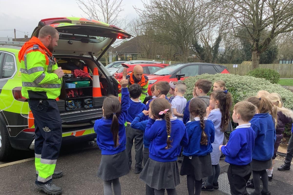 Loscoe Local heroes inspire the next generation at Loscoe Primary School