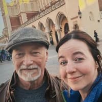 Brave Derbyshire father and daughter complete humanitarian aid mission into war-torn Ukraine