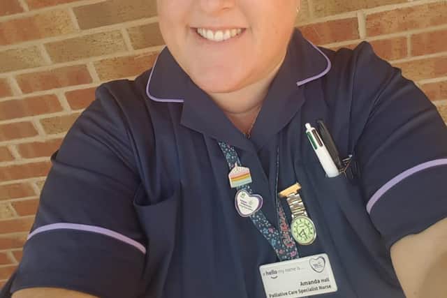 Amanda is a Palliative Care Specialist Nurse who has been caring for patients in their own homes.