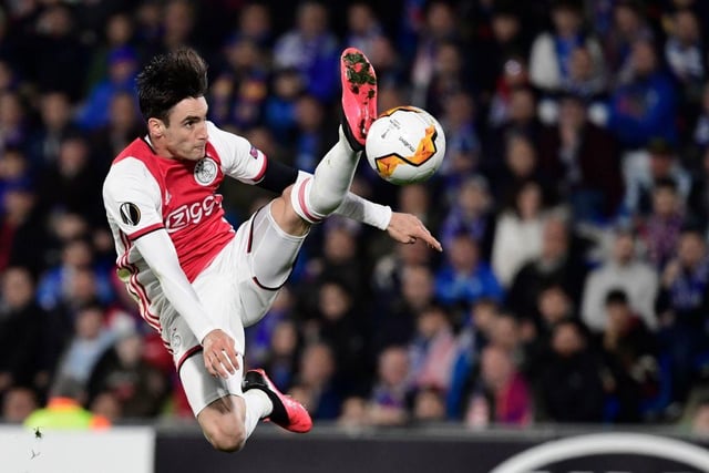 Manchester City are ready to launch a fresh attempt to sign Ajax left-back Nicolas Tagliafico in January, who would cost around £20m. (The Sun)