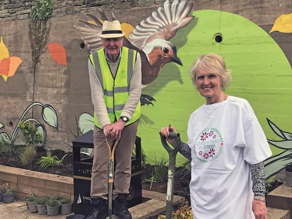 Cllr Jill Mannion-Brunt with Chris Turner, Chair of the Chesterfield In Bloom Committee