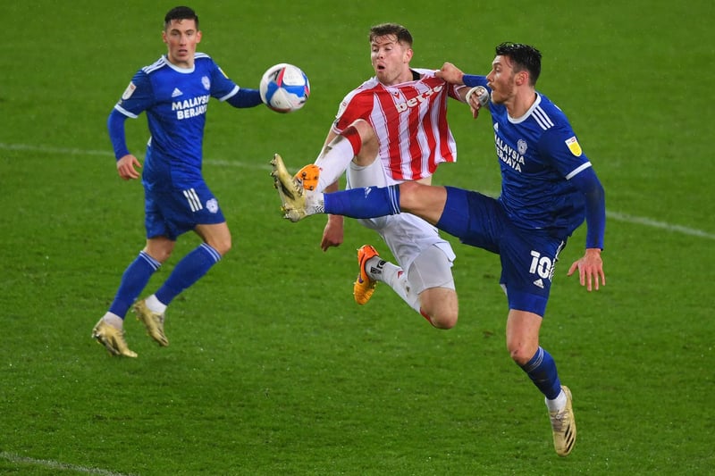 Burnley are rumoured to be lining up a £9m raid for Stoke City defender Nathan Collins, who looks set to secure a move to the top tier this summer. Manchester United and Arsenal have both been linked with the player previously. (Football Insider)