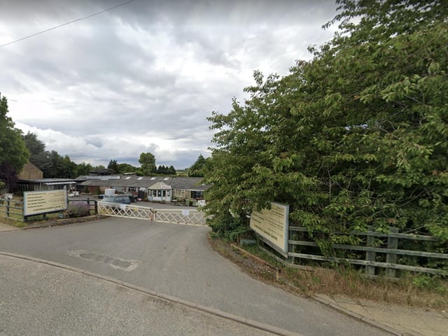 This garden centre has a 4/5 rating based on 37 Google reviews.
