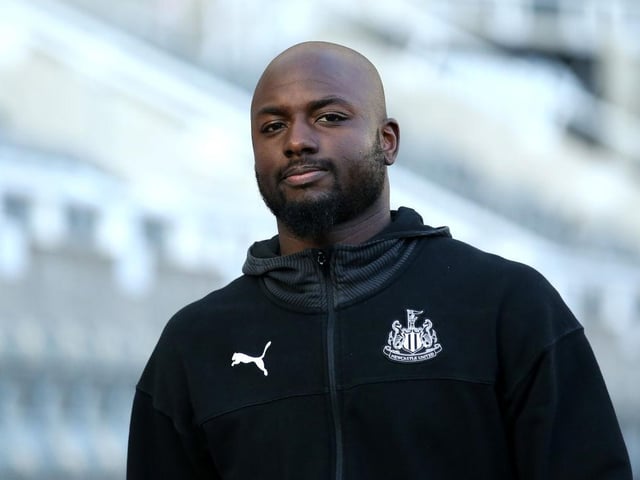 The Magpies are exploring a possible move for former left-back Jetro Willems in the New Year as he continues his rehabilitation from an ACL injury. (Shields Gazette)