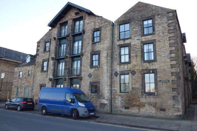This two-bedroom, first-floor flat is available to rent for £525 per calendar month with Hayley Baxter.