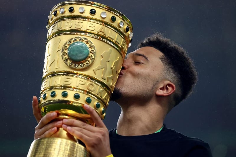 Manchester United are in pole position for signing Jadon Sancho and the talks between the Red Devils and the Borussia Dortmund star’s agent are already underway. (Sport1)

(Photo by Martin Rose/Getty Images)