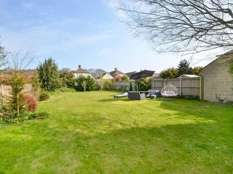 Another view of the garden.