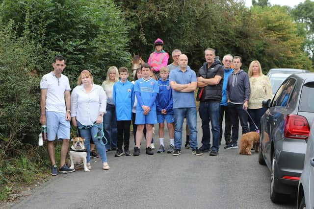 Calow residents claim Dark Lane is just too narrow to be used as the access for new homes.