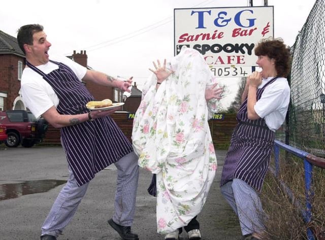 The Spooky Cafe was owned by Geoffrey Griffin and Tracy Elstub. The cafe was in Edenthorpe in 2001.