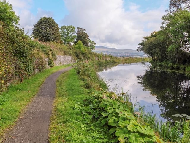 East Dunbartonshire recorded 120.6 positive cases of coronavirus per 100,000 people over the period of the week.
In total, 131 new positive cases were recorded in this area.