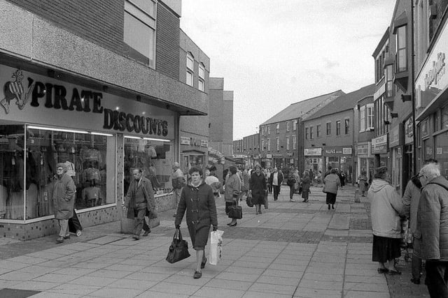 Lowe Street, Sutton-in-Ashfield, taken in April 1991