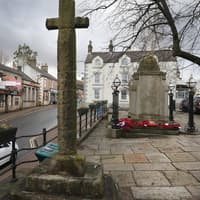 This scenic market town on the edge of the Peak District is perfect to visit if you’re making plans to explore Derbyshire over the autumn months