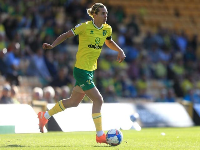 Leeds United are being used by Todd Cantwell’s agent to drum up interest in his client, according to former striker Noel Whelan. (Football Insider)