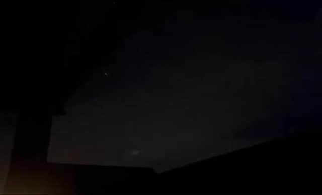 Terminal ignorere udvikling af Watch mysterious moving lights captured in the sky above Chesterfield |  Derbyshire Times