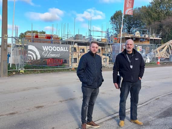 Cllr Ross Shipman and concerned resident Richard Eaden at the Woodall Homes development