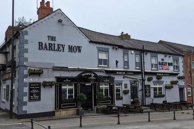 The Barley Mow, 52 Saltergate, Chesterfield, S40 1JR. Rating: 4.4/5 (based on 271 Google Reviews).