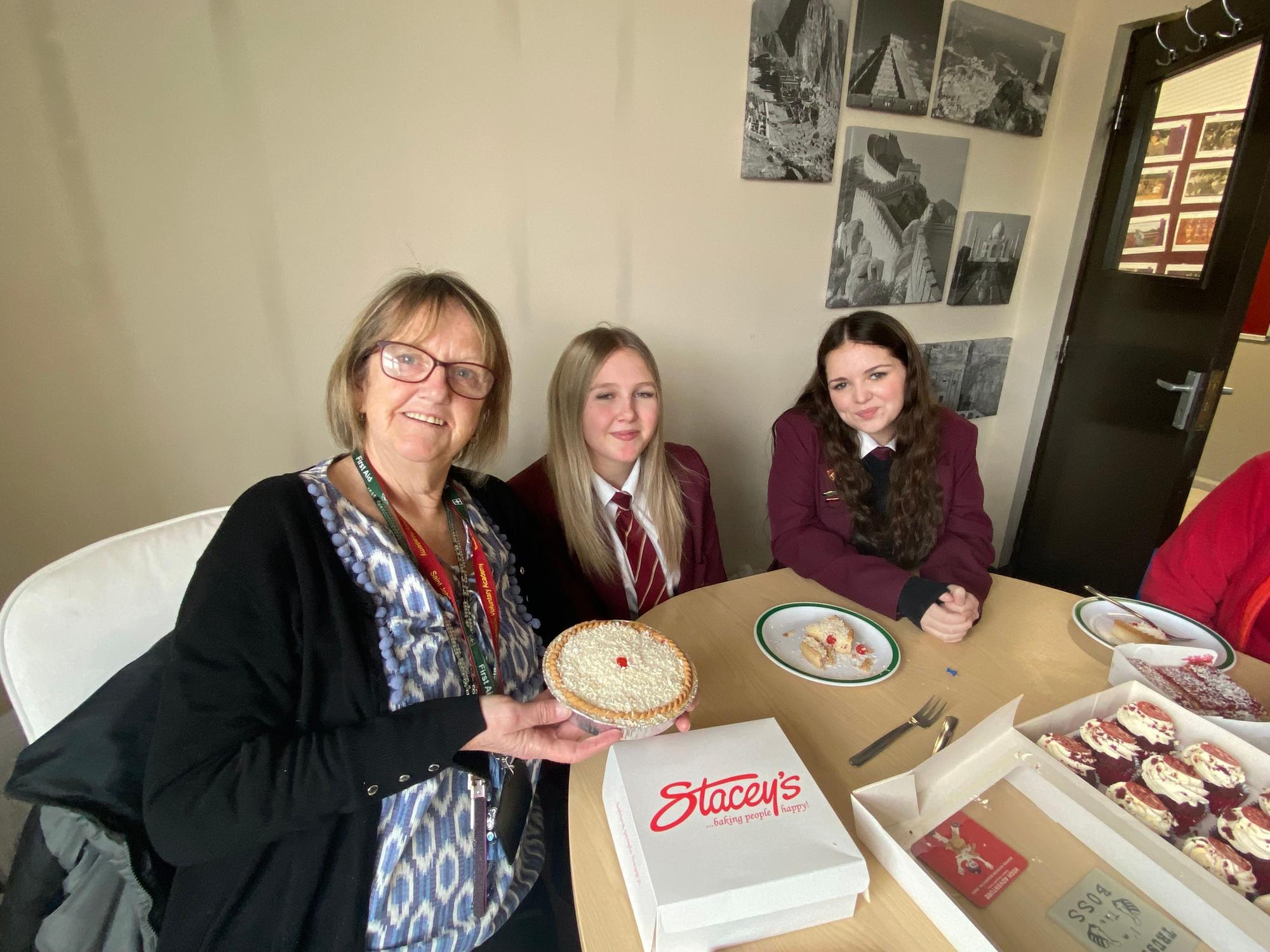 Midday supervisor celebrates 40 years' service at Derbyshire school