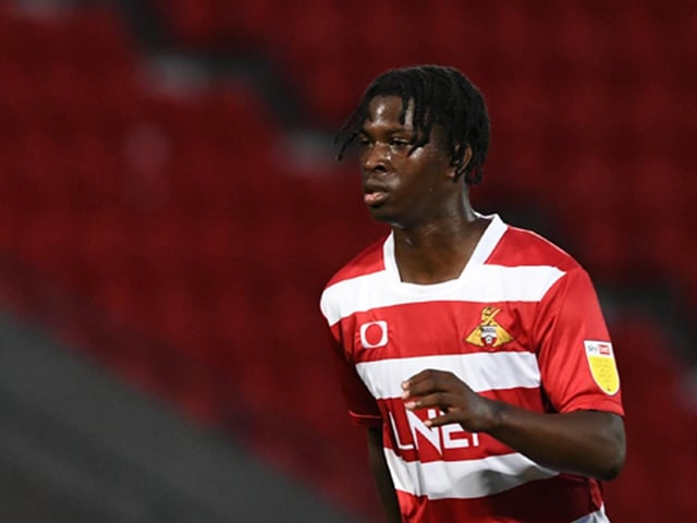A rather lethargic performance for much of the game as he lacked his usual aggressive running both on and off the ball. Linked up nicely at times but seemed to struggle in a slightly deeper role.