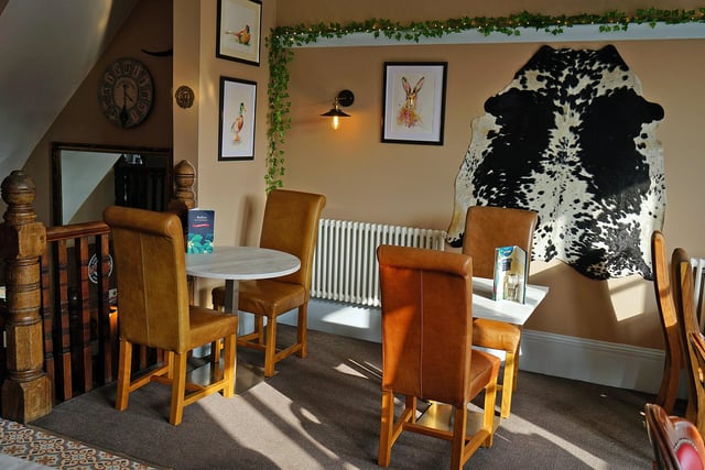 Baileys bar and restaurant Buxton, which has taken over the former La Capri's restaurant, has had a new look ready to welcome diners.