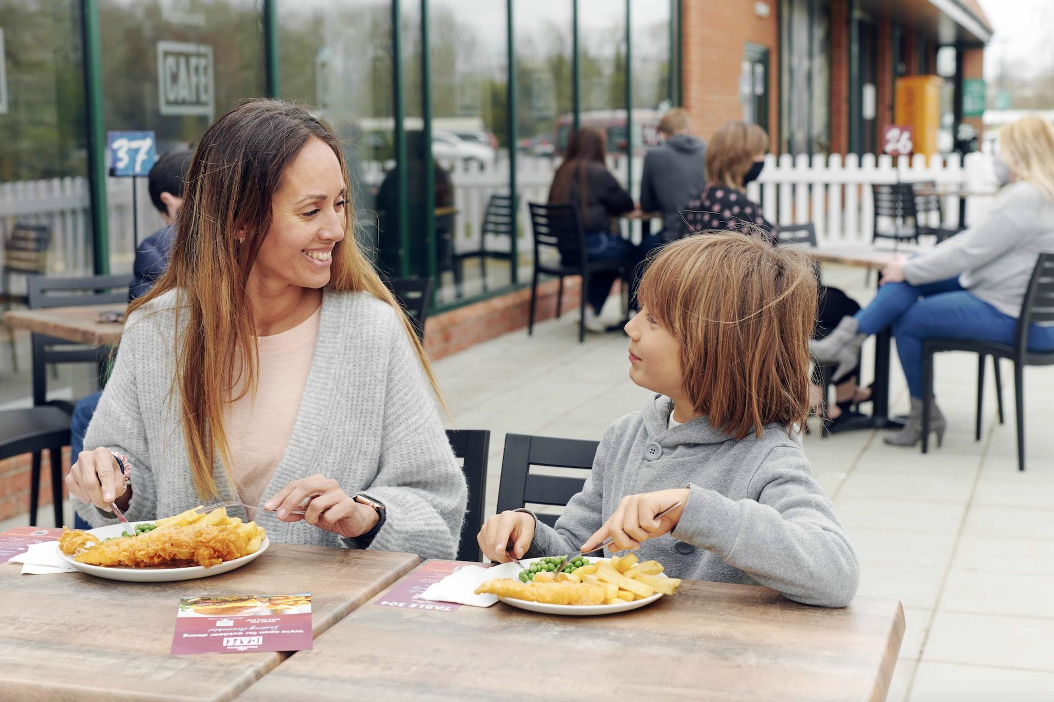 Morrisons is letting kids eat free in its Chesterfield café all summer | Derbyshire Times