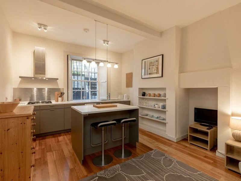 Secondary kitchen.