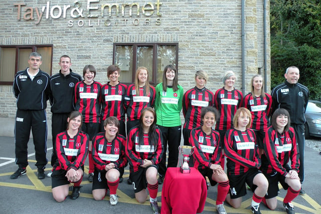Dronfield Town Ladies U18s in their new kits.