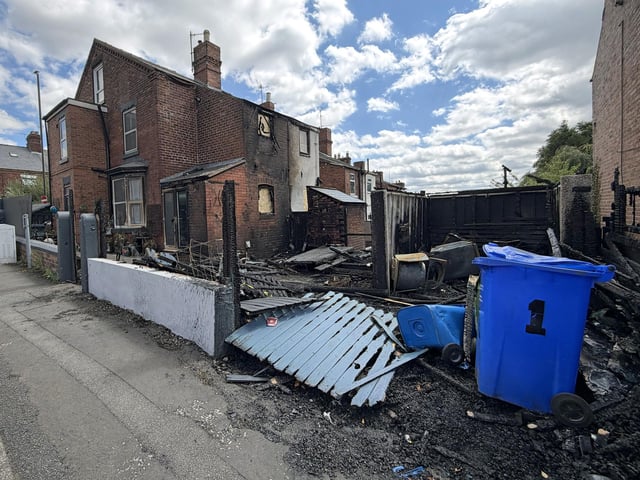 The fire subsequently spread to four neighbouring properties.