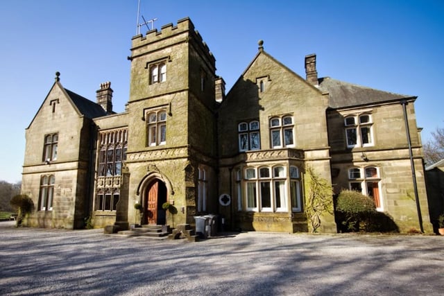 Hargate Hall, Hargate Hall Road, Wormhill, Buxton, SK17 8TA. Rating: 4.7/5 (based on 76 Google Reviews). "Fantastic experience, excellent service and stunning venue. Would highly recommend!"
