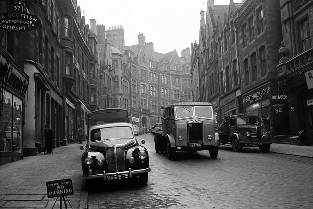 Parking restrictions being introduced for the first time to Cockburn Street in February 1959.