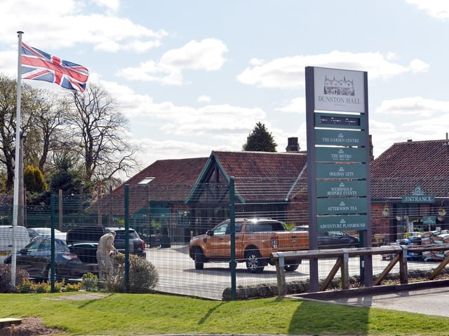 Dunston Hall Garden Centre has a 4.4/5 rating based on 877 Google reviews.