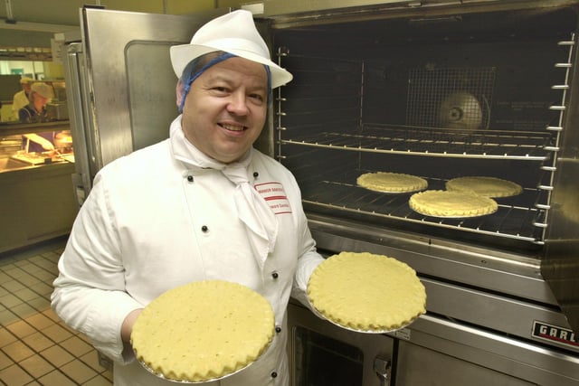 Pictured at Manor Bakery, Fish Dam Lane, Carlton, Barnsley, where Chef Howard Gamble is seen with his four portion Pie. He is the man who will be in charge of baking the 12 ton Denby Dale Pie.