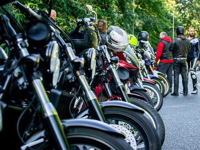 Hundreds of bikers lining up on Middle Park Way waiting for the hearse to pass. Picture: Habibur Rahman