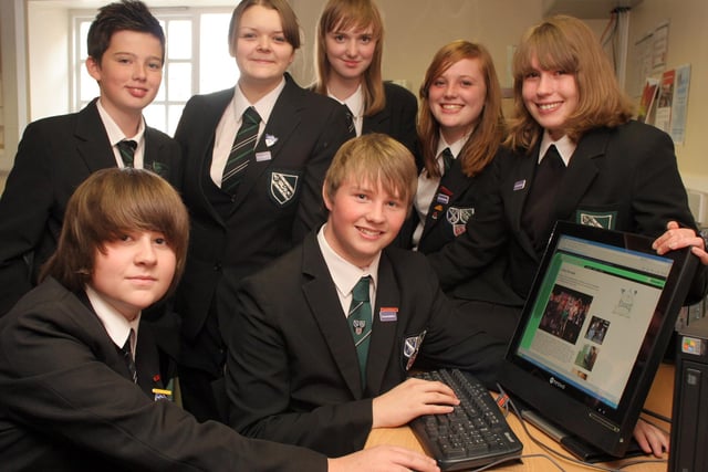 Netherthorpe School peer councillors Zachary Paling, Samual Booth, Emily Holmes, Victoria Waddoups, Laurisa Robson and Leigh Jolly, front centre Jonathan widdowson in 2009