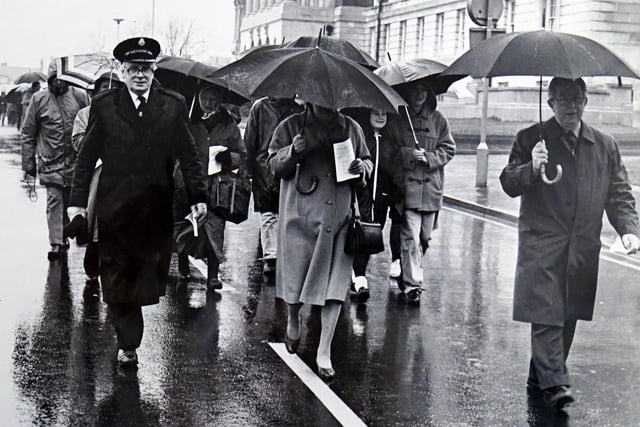 The procession of witness leaving Chesterfield Town Hall in1993, with Deputy Mayor Bill Jepson leading the procession.