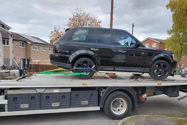 Wanted man arrested while trying to hide from officers after Derbyshire ...