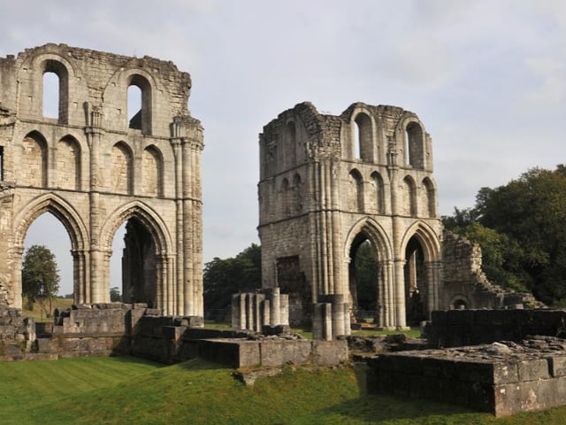 Take the opportunity of enjoying more British heritage this weekend and explore the historical grounds at Roche Abbey.